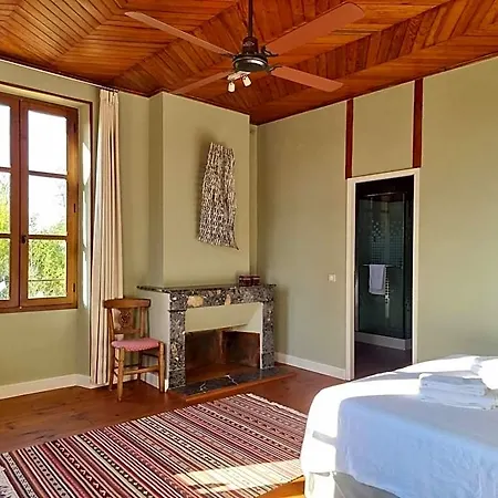 Maison Poche