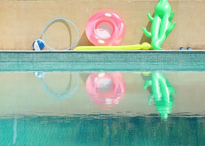 Alojamento de Acomodação e Pequeno-almoço Maison Poche 3*