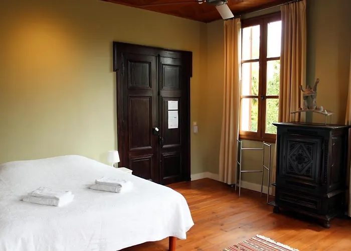 Alojamento de Acomodação e Pequeno-almoço Maison Poche Caupenne-d'Armagnac