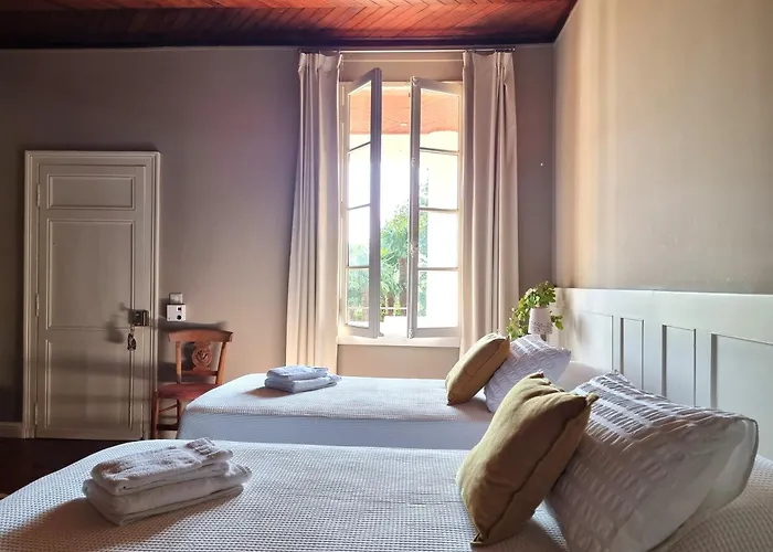 Alojamento de Acomodação e Pequeno-almoço Maison Poche 3*